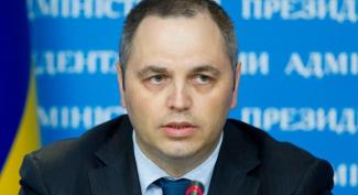 Портнов хочет ареста всех активов Порошенко