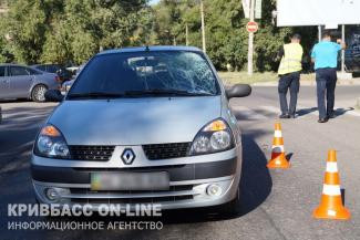 фото http://krnews.ua, ДТП "Renault Symbol" сбил женщину