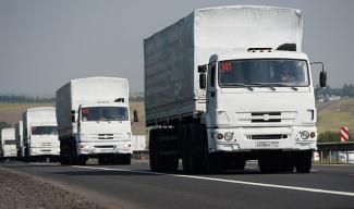 На территорию Украины вторглись 2 колонны российского &quot;гумконвоя&quot; в составе 14 грузовиков