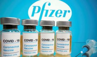В Британии выявили опасность вакцины Pfizer для аллергиков