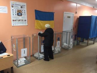 Досрочные парламентские выборы могут перенести