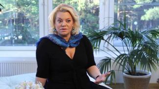 Сестра Марины Поплавской раскритиковала памятник от "Дизель Шоу"