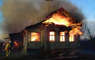 пожар в доме, фото из открытых источников
