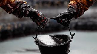 нефть