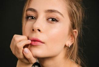 Ограбили квартиру звезды "Скаженого весілля"
