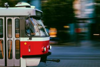 В Днепре временно изменится график движения трамваев №6 и №9