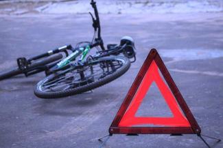 В Кривом Роге автомобиль сбил ребенка на велосипеде