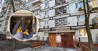 В Приднепровске на улице Космонавтов подъезд многоэтажки преобразили ремонтом