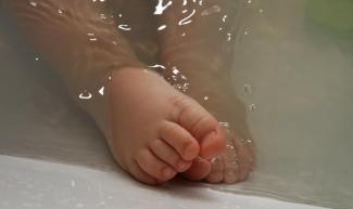 На Полтавщине годовалый ребенок утонул в ванне