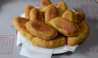 Пирожки на кефире с картошкой: простой рецепт