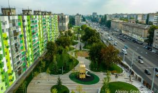 Как в Днепре проходит реконструкция сквера на Слобожанском проспекте (Фото)