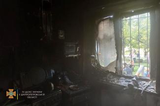 В Каменском из-за пожара на кухне едва не погиб мужчина 
