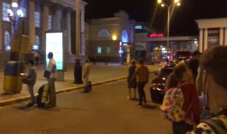 В Днепре мужчина "заминировал" вокзал: людей массово эвакуировали