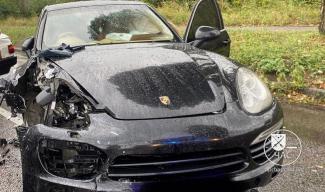 В Днепре Volkswagen спровоцировал ДТП с Porsche: есть пострадавшие