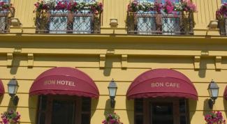 Bon Hotel