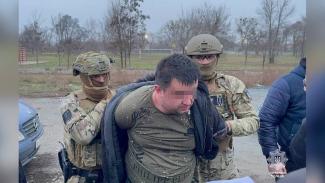 Полиция задержала днепровского автоблогера, плюнувшего в лицо патрульному 