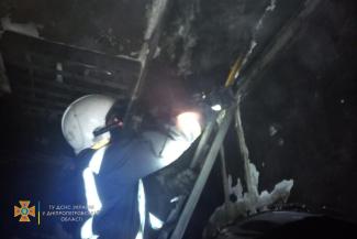В Павлограде из горящего дома спасли пожилого мужчину