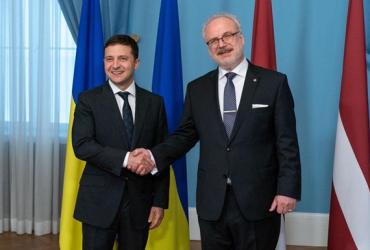 Встреча президента Украины Владимира Зеленского с президентом Латвии Эгилсом Левитсом