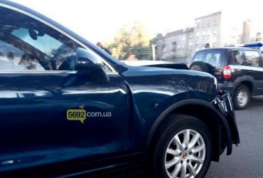 фото 5692, ДТП &amp;quot;Porsche Cayenne&amp;quot; и &amp;quot;Skoda Octavia&amp;quot;