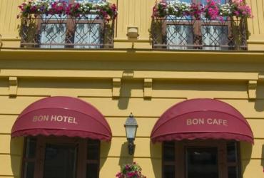 Bon Hotel