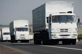 На территорию Украины вторглись 2 колонны российского &quot;гумконвоя&quot; в составе 14 грузовиков