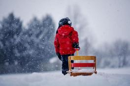 На Харьковщине во время зимних развлечений погиб 11-летний ребенок
