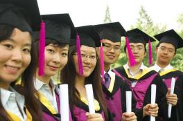Китайских студентов в Украине хотят перевести на “дистанционку”
