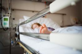 В ДТП с иномаркой и "Жигулями" пострадал 2-летний ребенок