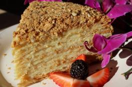 Ленивый торт "Наполеон" из лаваша: быстрый вкусный рецепт