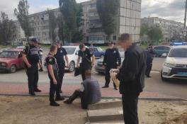 В Павлограде уличная драка закончилась ножевым ранением мужчины