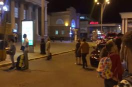 В Днепре мужчина "заминировал" вокзал: людей массово эвакуировали