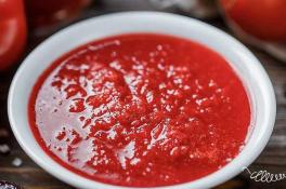 Кетчуп из слив: простой рецепт от Евгения Клопотенко