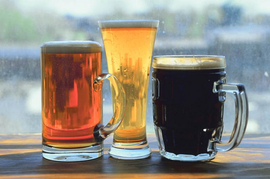 3 кружки пива или 3 бокала вина в неделю притупляют активность мозга на 20%