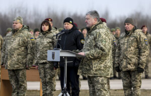 Порошенко собрался на Донбасс: цель визита