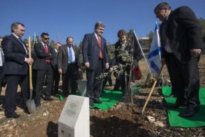 В Израиле начали высаживать &quot;Лес Украины&quot;