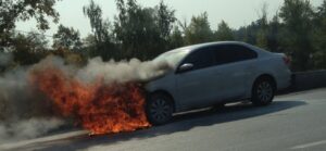 сгоревшее авто