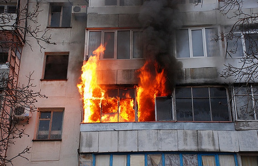 пожар в квартире, фото из открытых источников