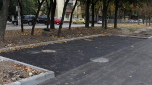 На проспекті Поля замінили магістральний теплопровід і відремонтували бульвар