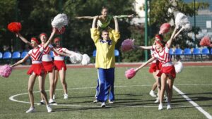 У Дніпрі відкрили великий шкільний стадіон