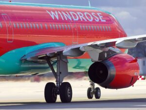 1024px-airbus_a321-231_windrose_airlines_an1869022