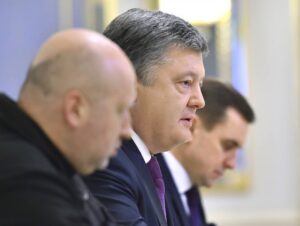 Как проходит обычный день президента Порошенко