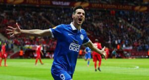 Никола Калинич