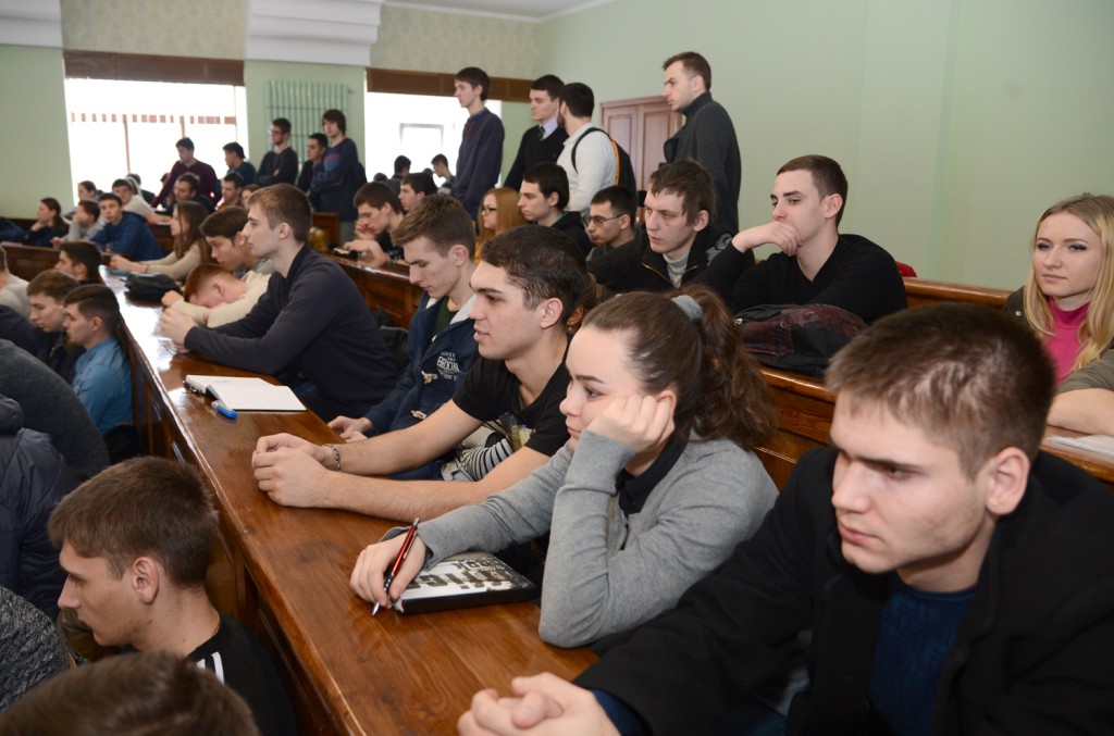 студенты