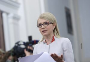 Тимошенко заявила, что Порошенко подписал секретные минские договоренности