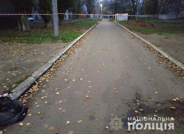 В Днепре пьяный водитель протаранил легковушку и сбил пешеходов: пострадавшие в больнице