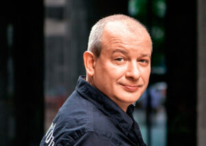 Дмитрий Марьянов