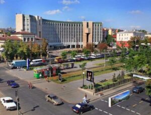 1277206945_5e67a1d9b564-3