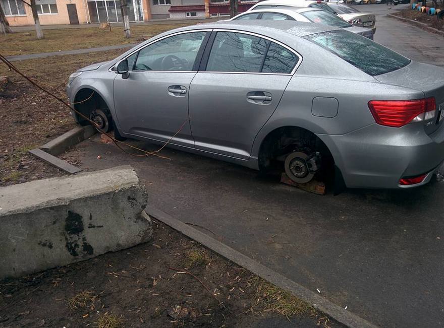 снять колеса