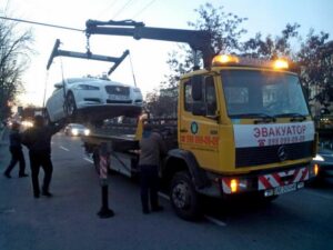 фото Олег Чистопольцев, &quot;Jaguar&quot; на эвакуаторе