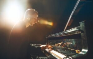 Эксклюзивно: интервью с украинским пианистом Егором Грушиным